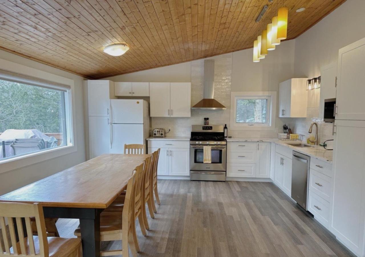 Canmore Alpine Hostel - Alpine Club Of Canada 외부 사진